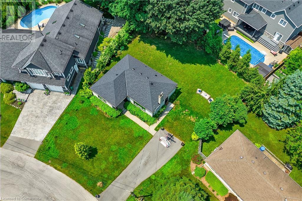 108 CUMMING Court, Ancaster, Ontario