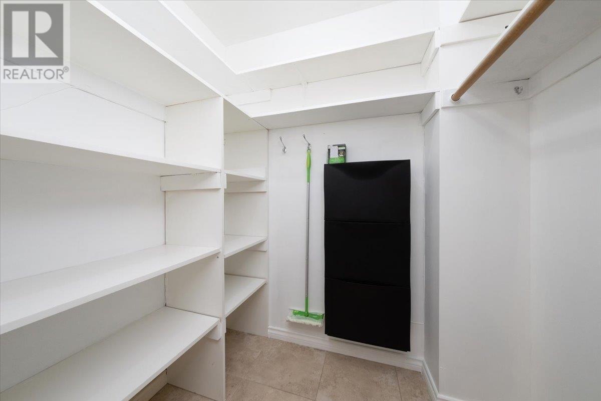 201 134 W 20th Street, North Vancouver, British Columbia  V7M 1Y4 - Photo 15 - R3014815
