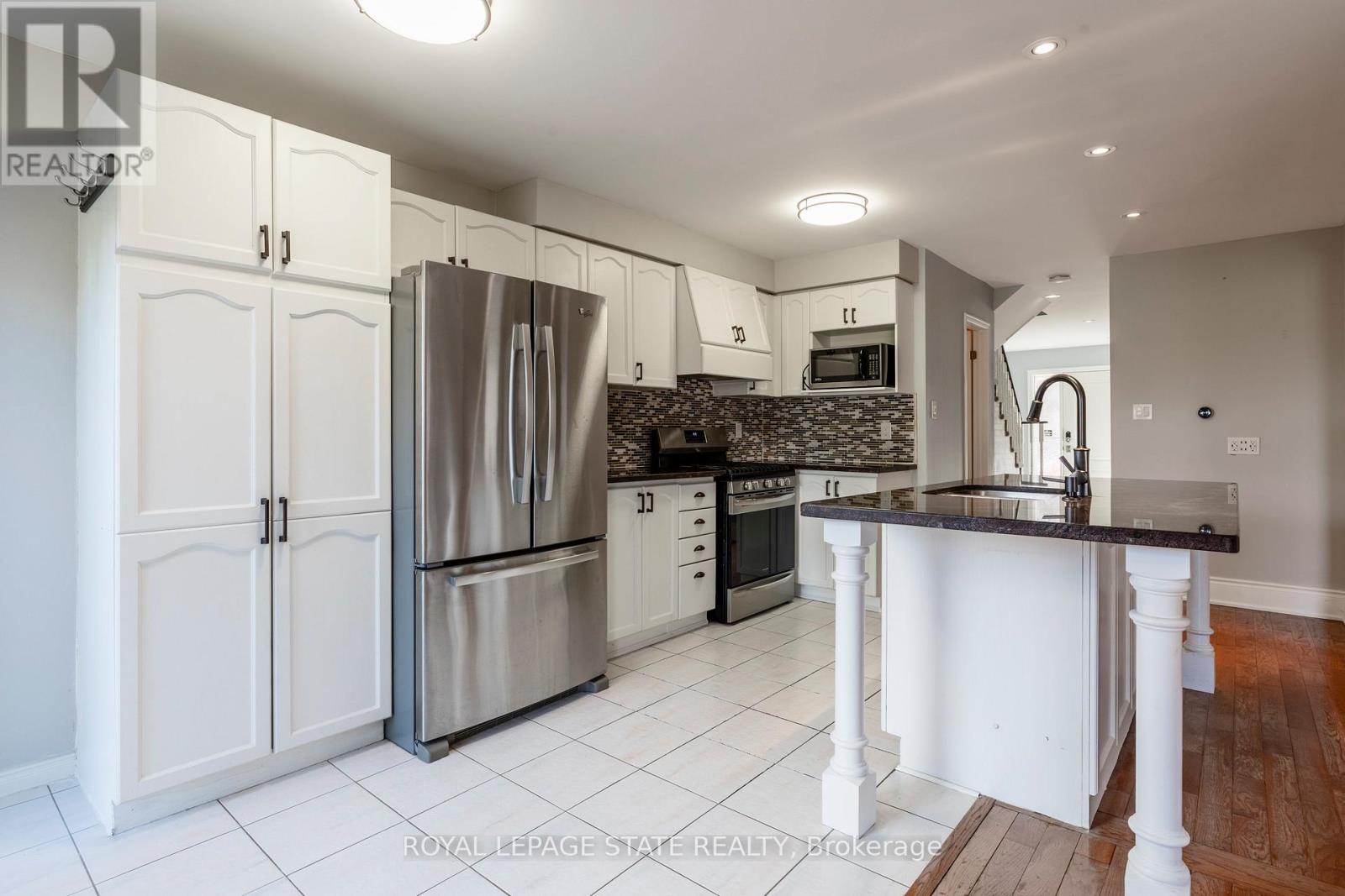 35 Banbury Drive, Hamilton, Ontario  L9K 1H8 - Photo 20 - X12032393