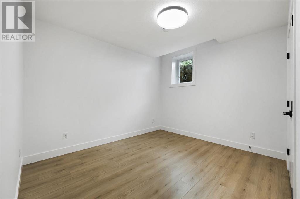 2405 52 Avenue Sw, Calgary, Alberta  T3E 1K5 - Photo 41 - A2229807