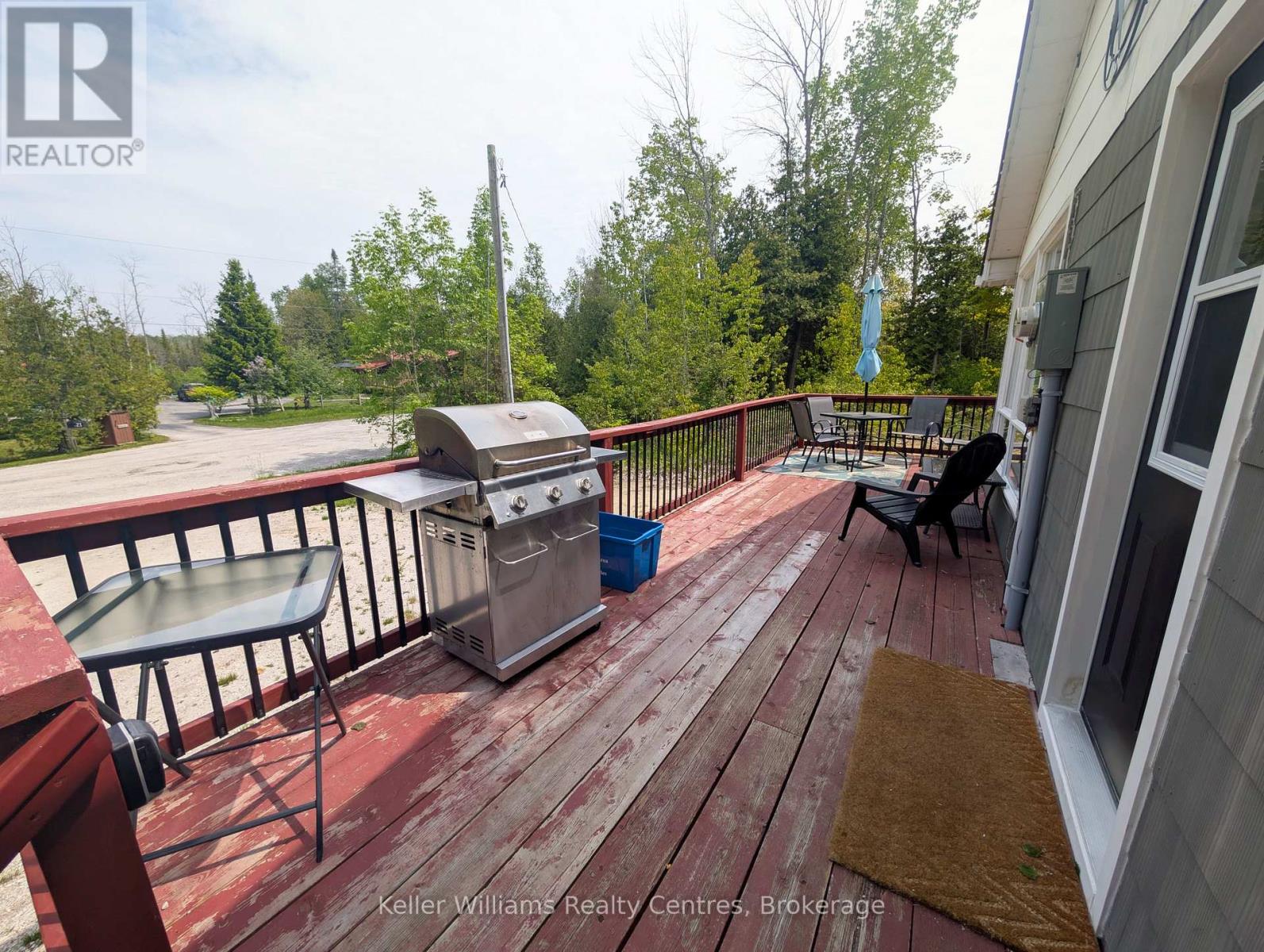 12 Pierce Street S, South Bruce Peninsula, Ontario  N0H 2T0 - Photo 7 - X12209302