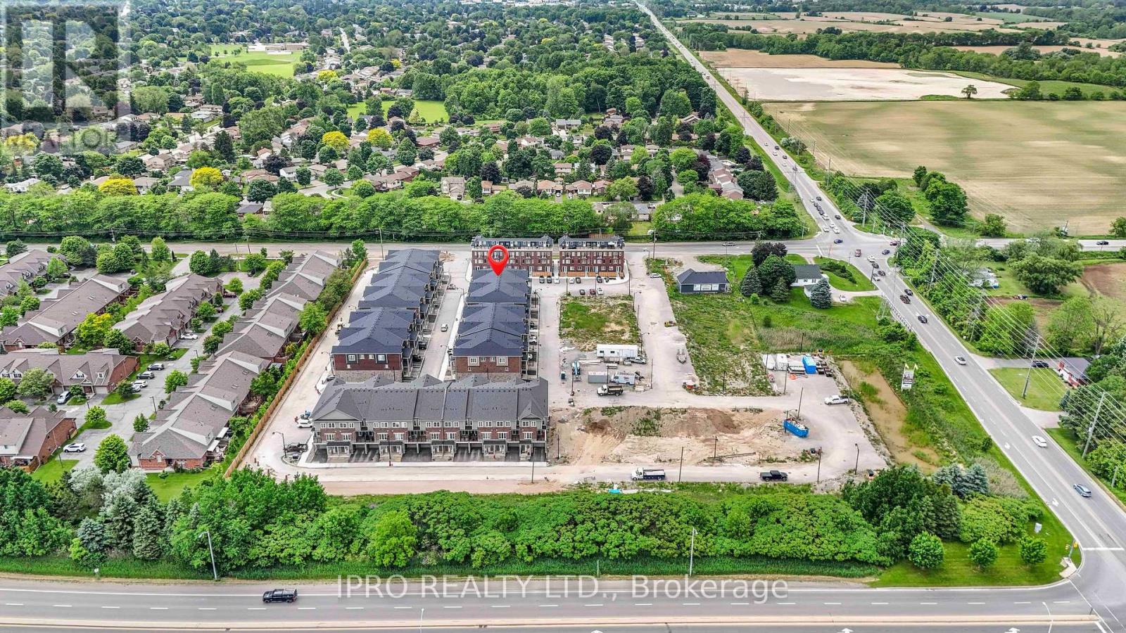 133 - 677 Park Road N, Brantford, Ontario  N3R 0C2 - Photo 2 - X12081839