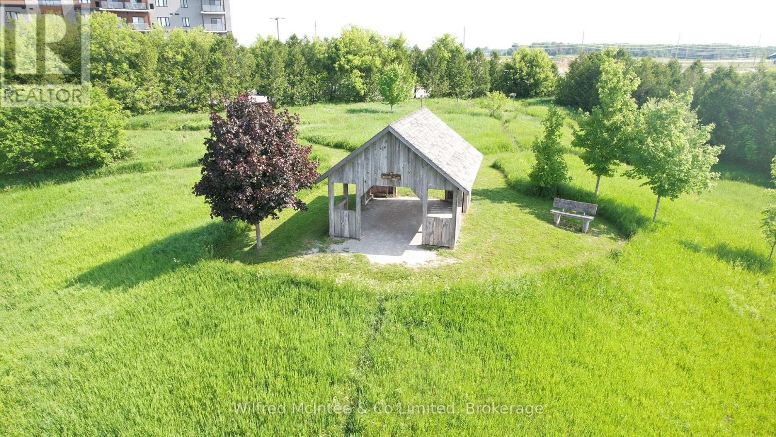 908 Old Durham Road, Brockton, Ontario  N0G 2V0 - Photo 29 - X12216067