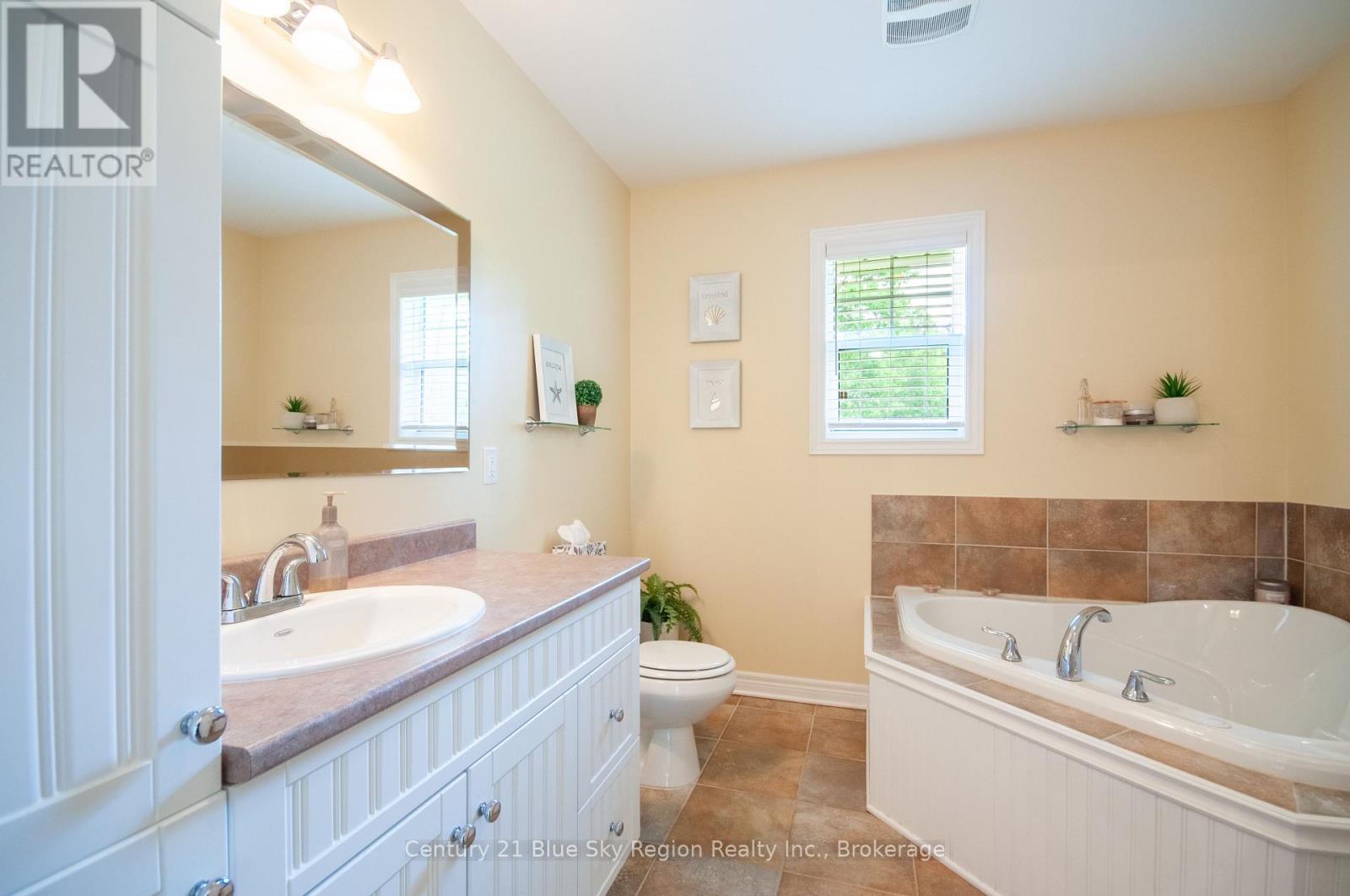 117 Pargeter Drive, East Ferris, Ontario  P0H 1B0 - Photo 23 - X12216737