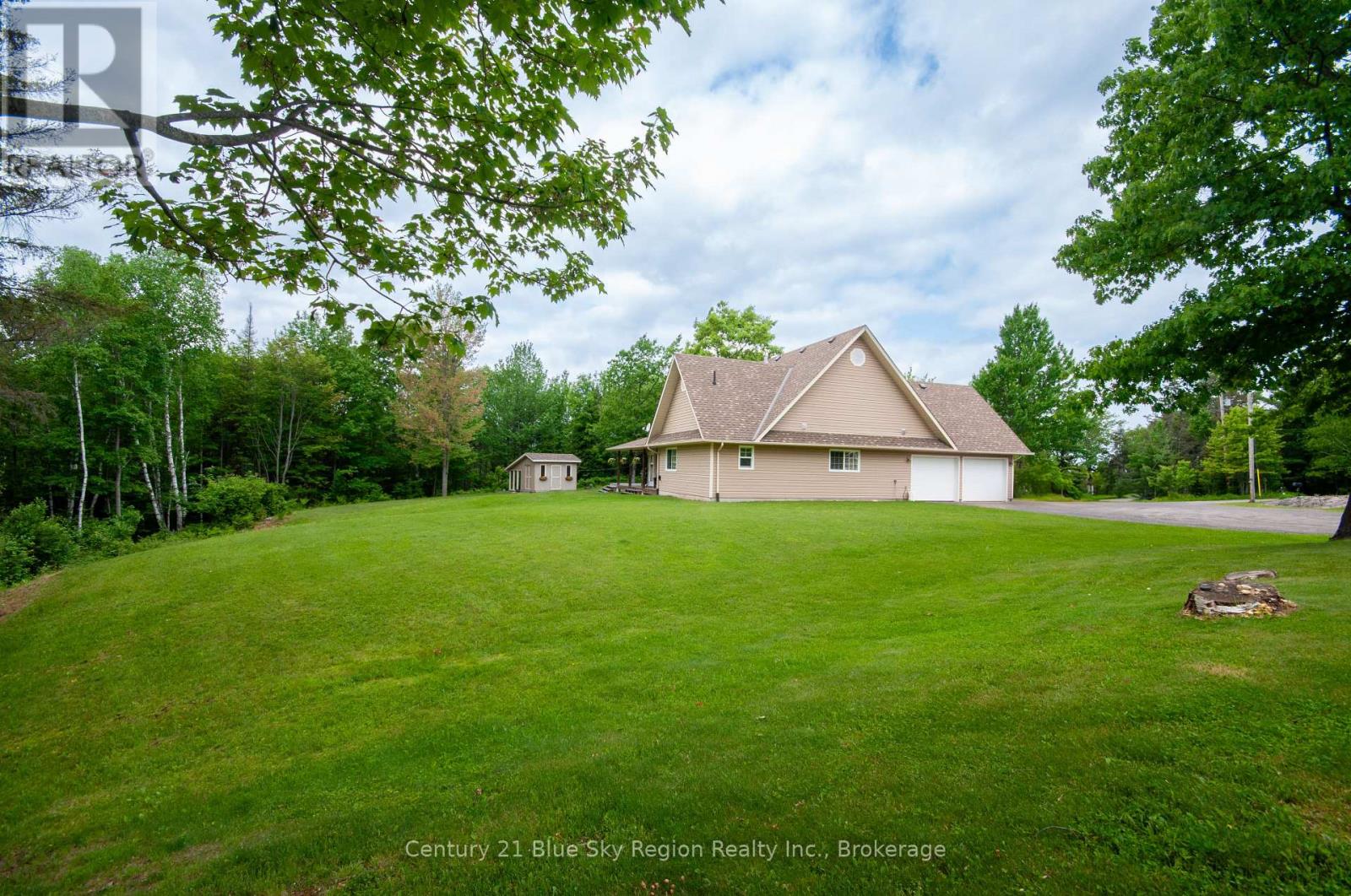 117 Pargeter Drive, East Ferris, Ontario  P0H 1B0 - Photo 36 - X12216737