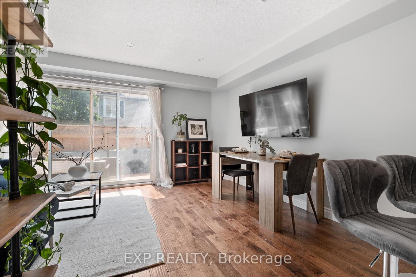 31 - 2025 Cleaver Avenue, Burlington (Headon), Ontario  L7M 4H8 - Photo 8 - W12216785