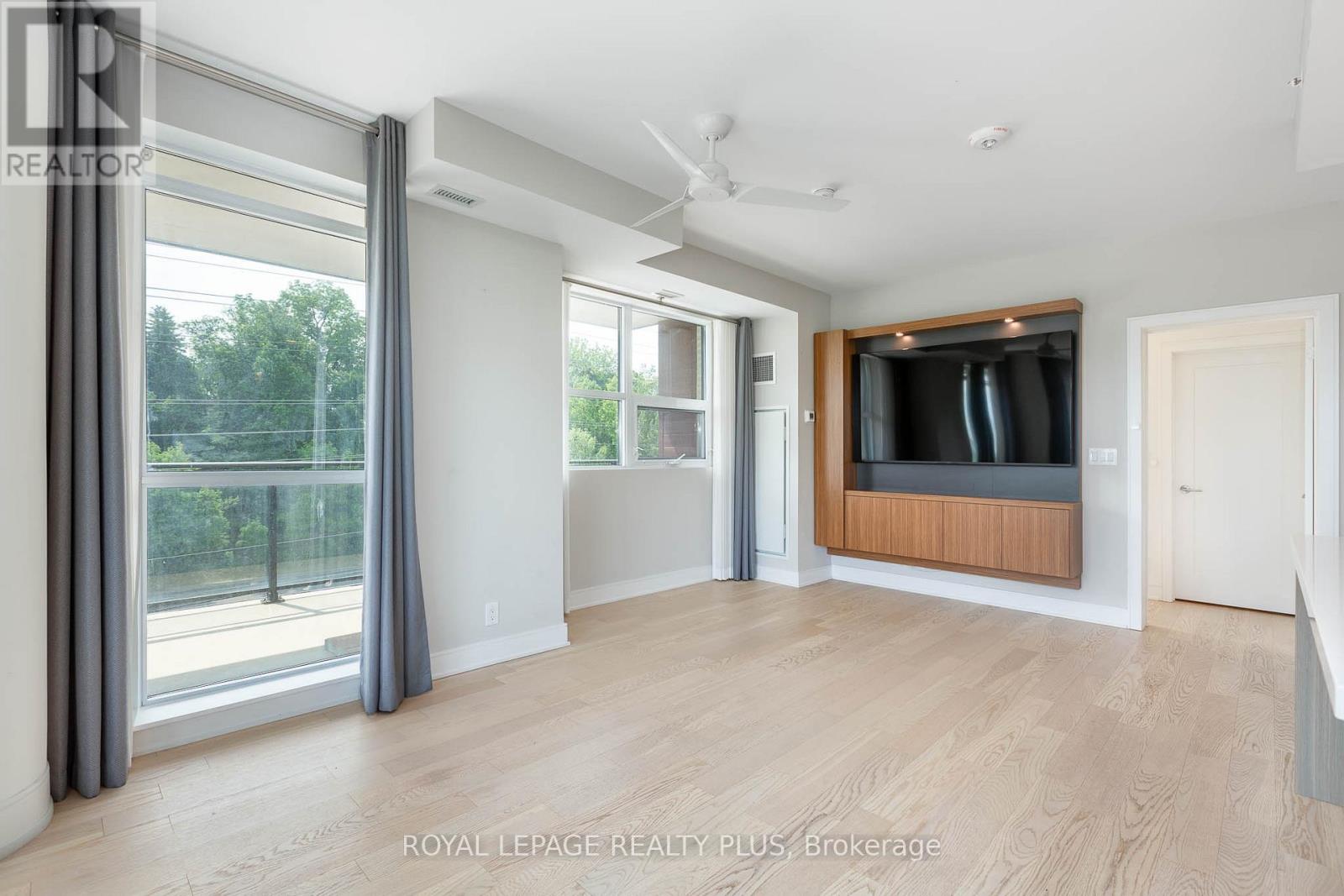 227 - 1575 Lakeshore Road, Mississauga, Ontario  L5J 0B1 - Photo 6 - W12216079