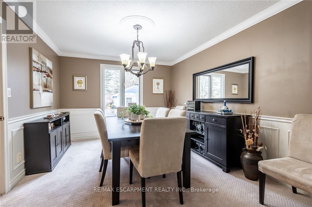 27 Gladiola Drive, Hamilton, Ontario  L0R 1H0 - Photo 8 - X12208453