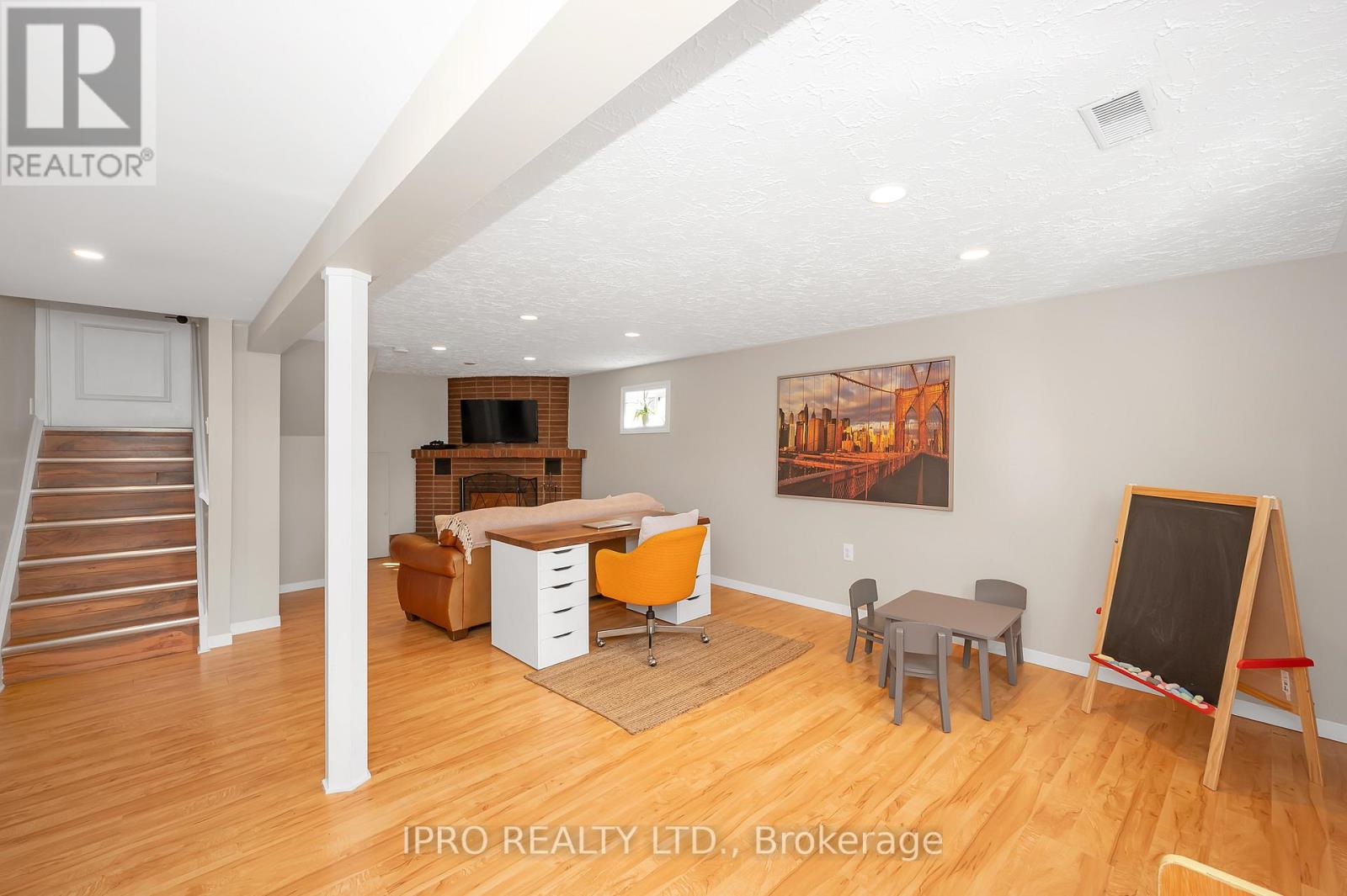 64 Hahn Avenue, Cambridge, Ontario  N3C 2X9 - Photo 21 - X12214874