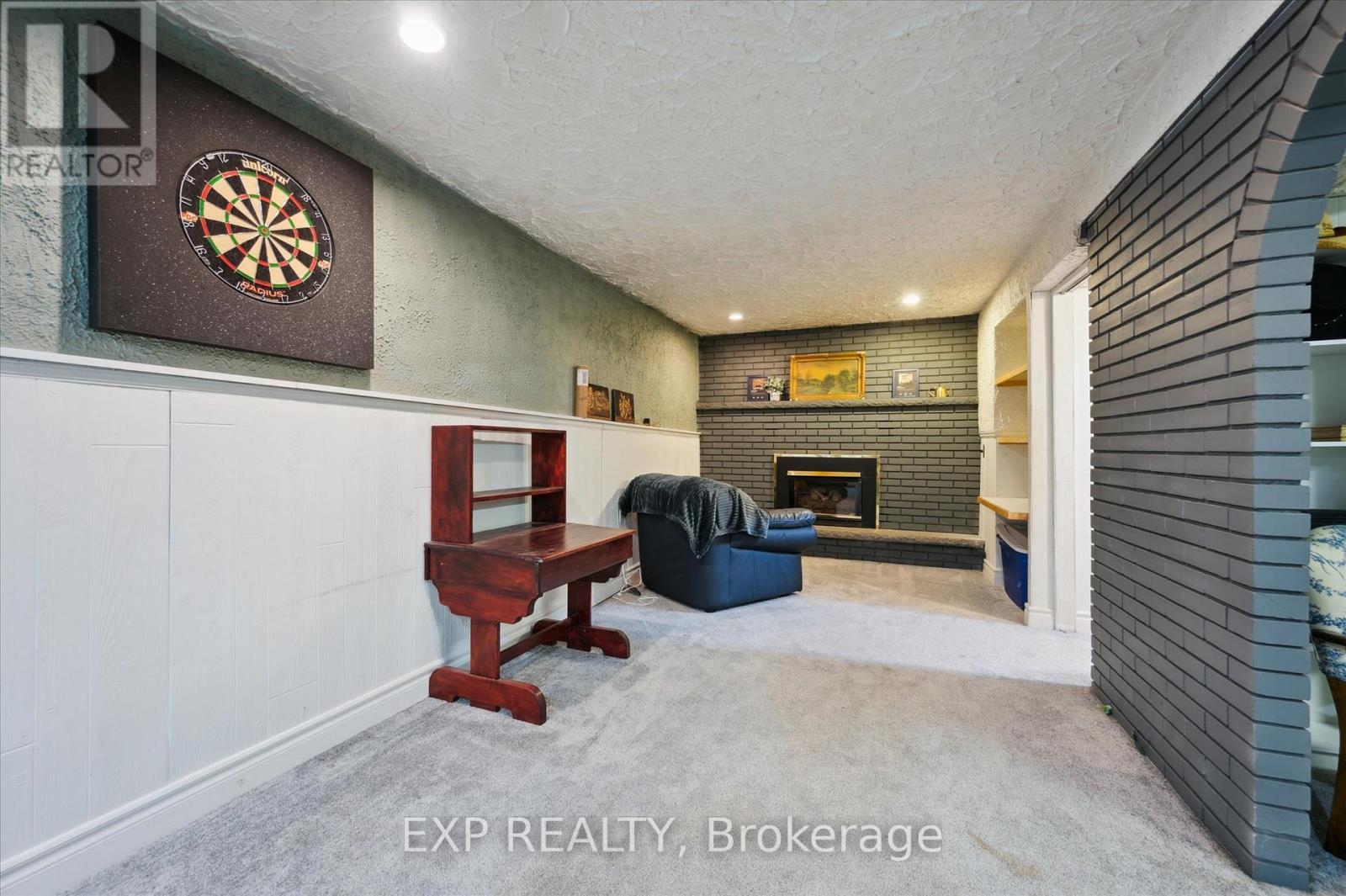 170 Natchez Road, Kitchener, Ontario  N2B 3L2 - Photo 23 - X12215865