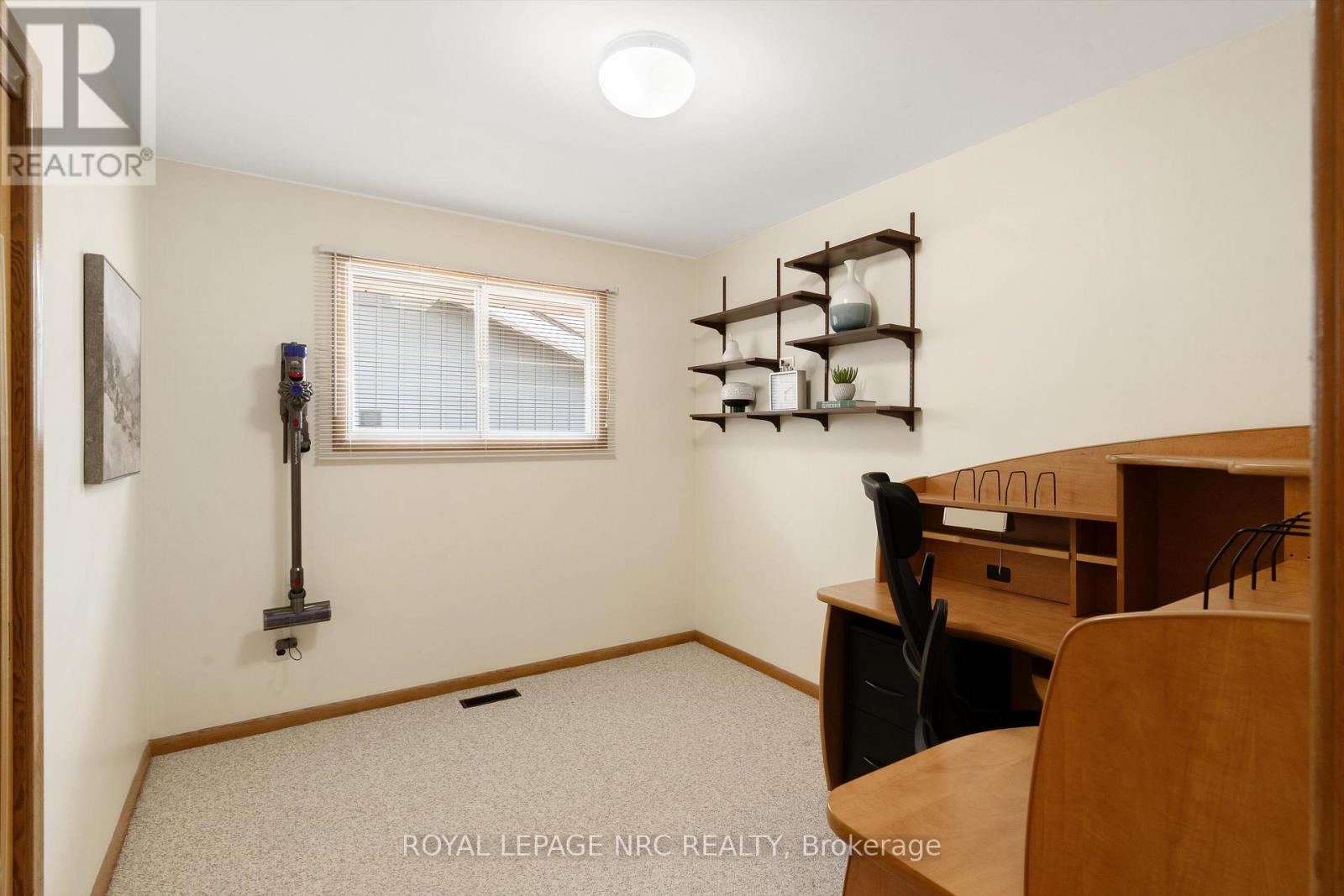 47 Parnell Road, St. Catharines (Vine/linwell), Ontario  L2N 2W5 - Photo 16 - X12216734