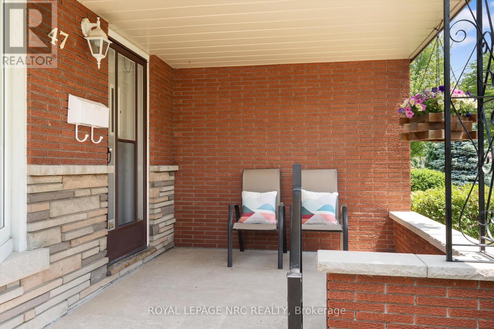 47 Parnell Road, St. Catharines (Vine/linwell), Ontario  L2N 2W5 - Photo 30 - X12216734