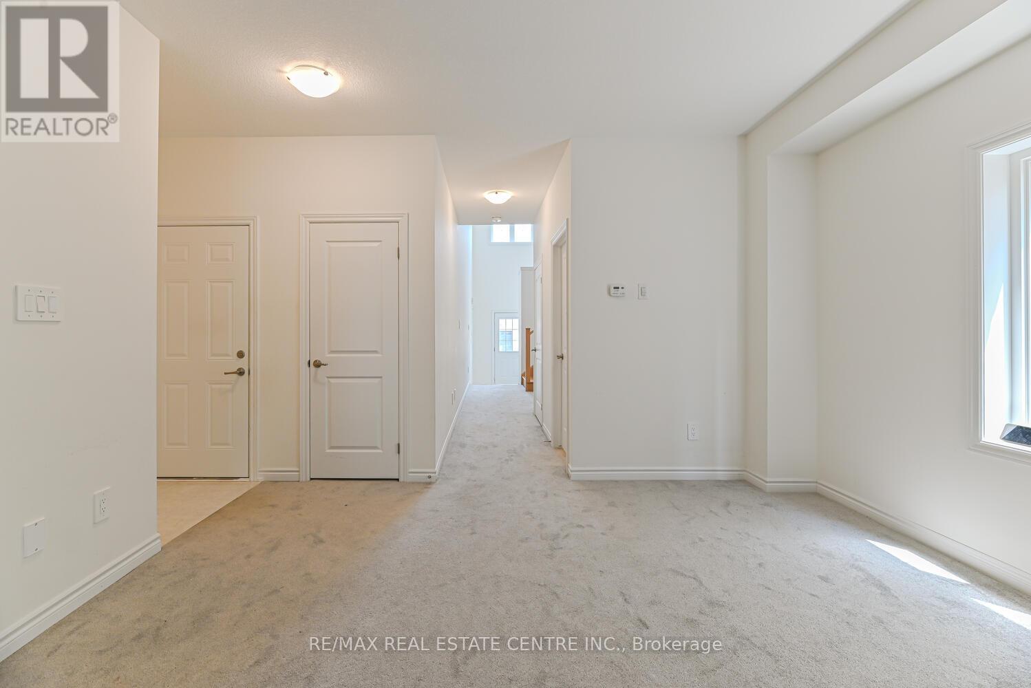 8 Stokes Road, Brant (Paris), Ontario  N3L 3E3 - Photo 8 - X12215951