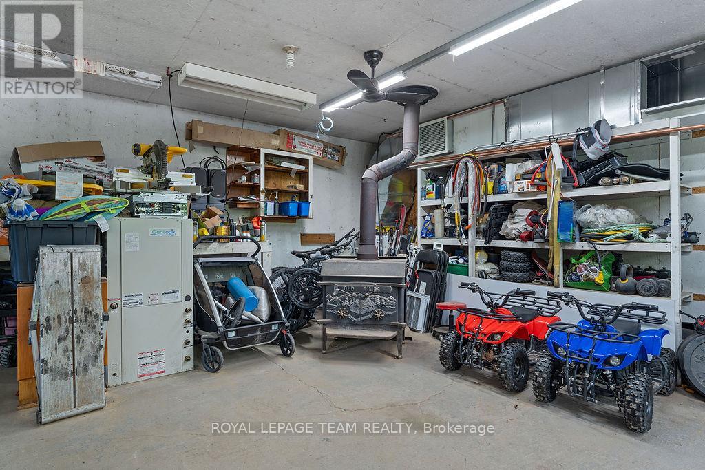 2442 White Lake Road, Mcnab/braeside, Ontario  K7S 3G9 - Photo 32 - X12216486