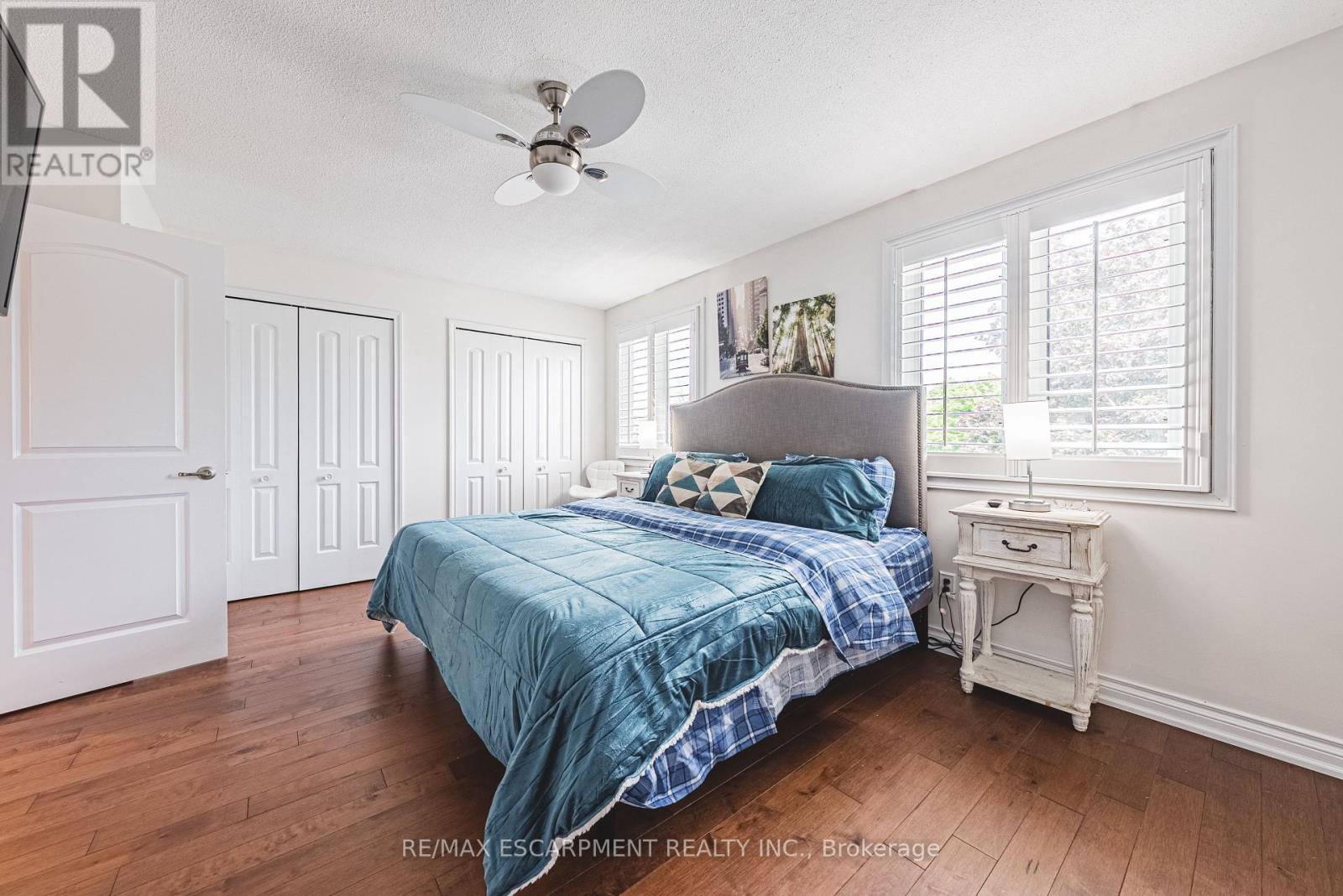 2 Antoinette Court, Hamilton, Ontario  L9B 2E7 - Photo 21 - X12215953