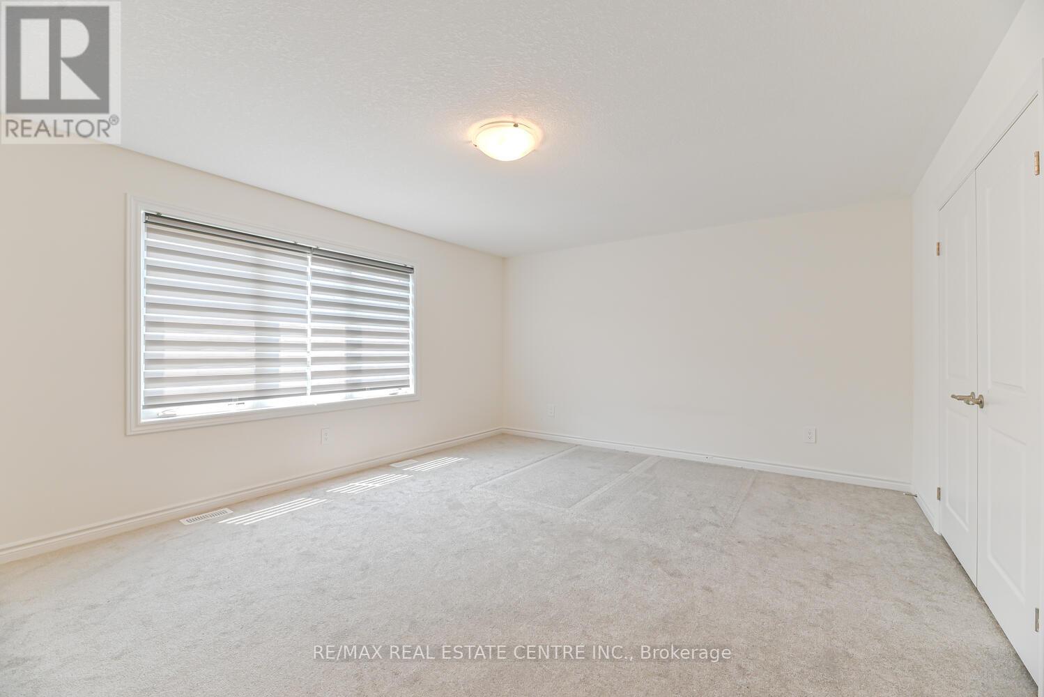 8 Stokes Road, Brant (Paris), Ontario  N3L 3E3 - Photo 21 - X12215951