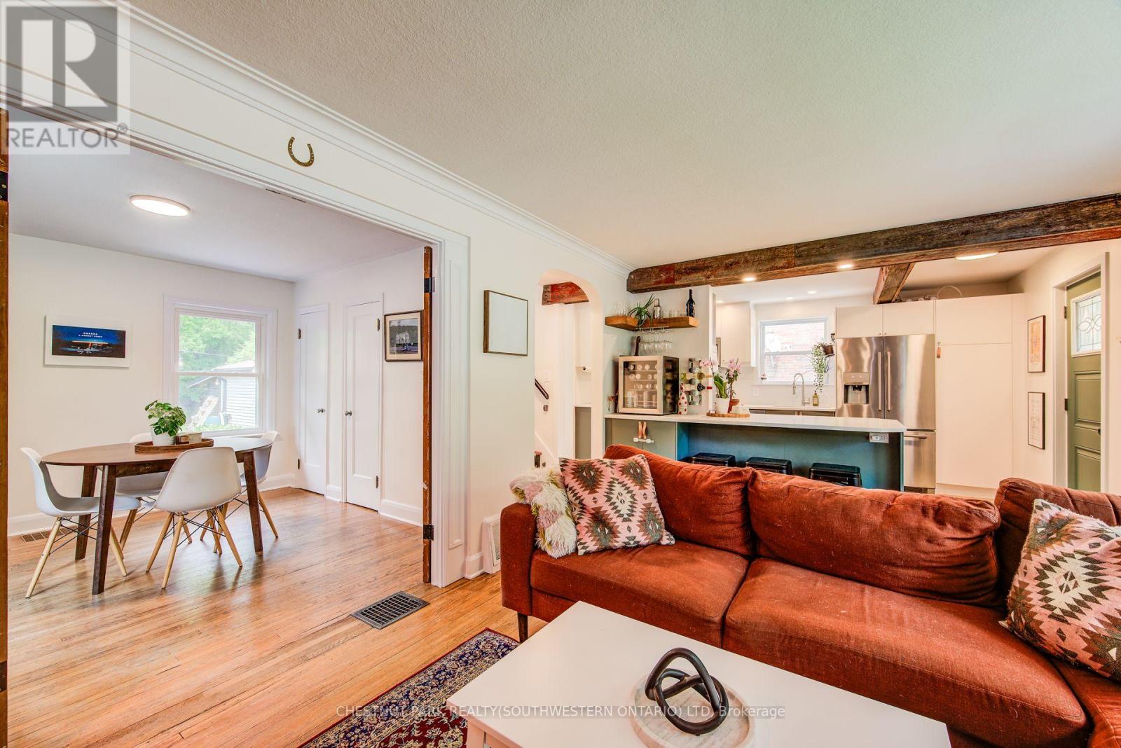 256 Mansion Street, Kitchener, Ontario  N2H 2K7 - Photo 17 - X12215952