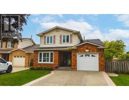 2 ANTOINETTE COURT, Hamilton, Ontario