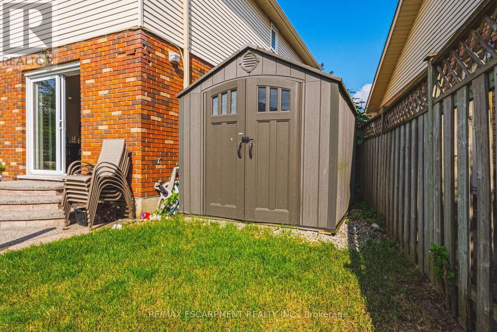 2 Antoinette Court, Hamilton, Ontario  L9B 2E7 - Photo 43 - X12215953