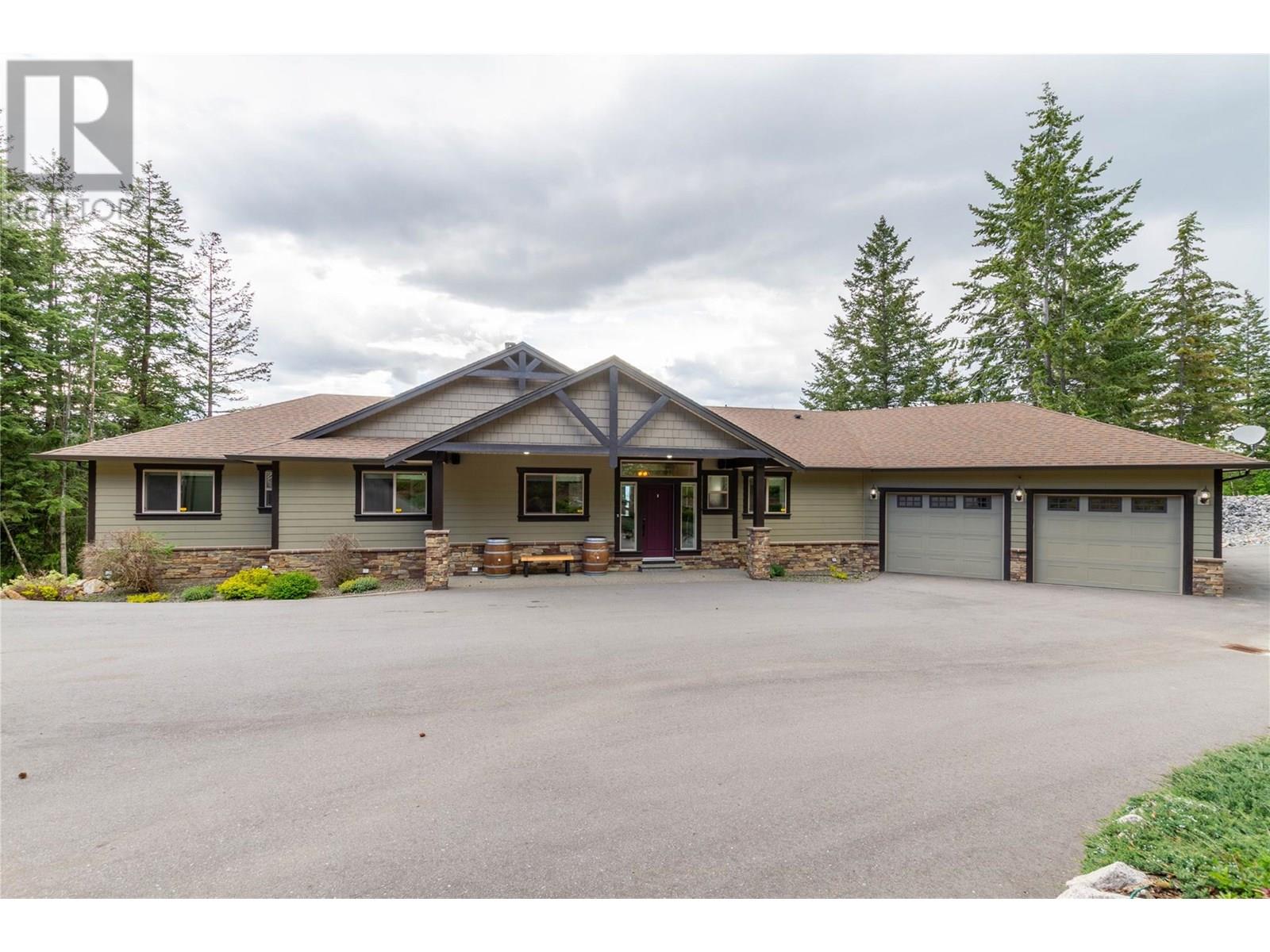 6032 Lynx Drive, Vernon, British Columbia  V1B 3J5 - Photo 6 - 10352002