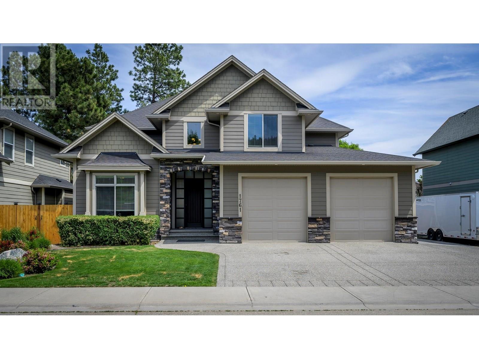 1761 PINEGRASS Street, Kamloops, British Columbia