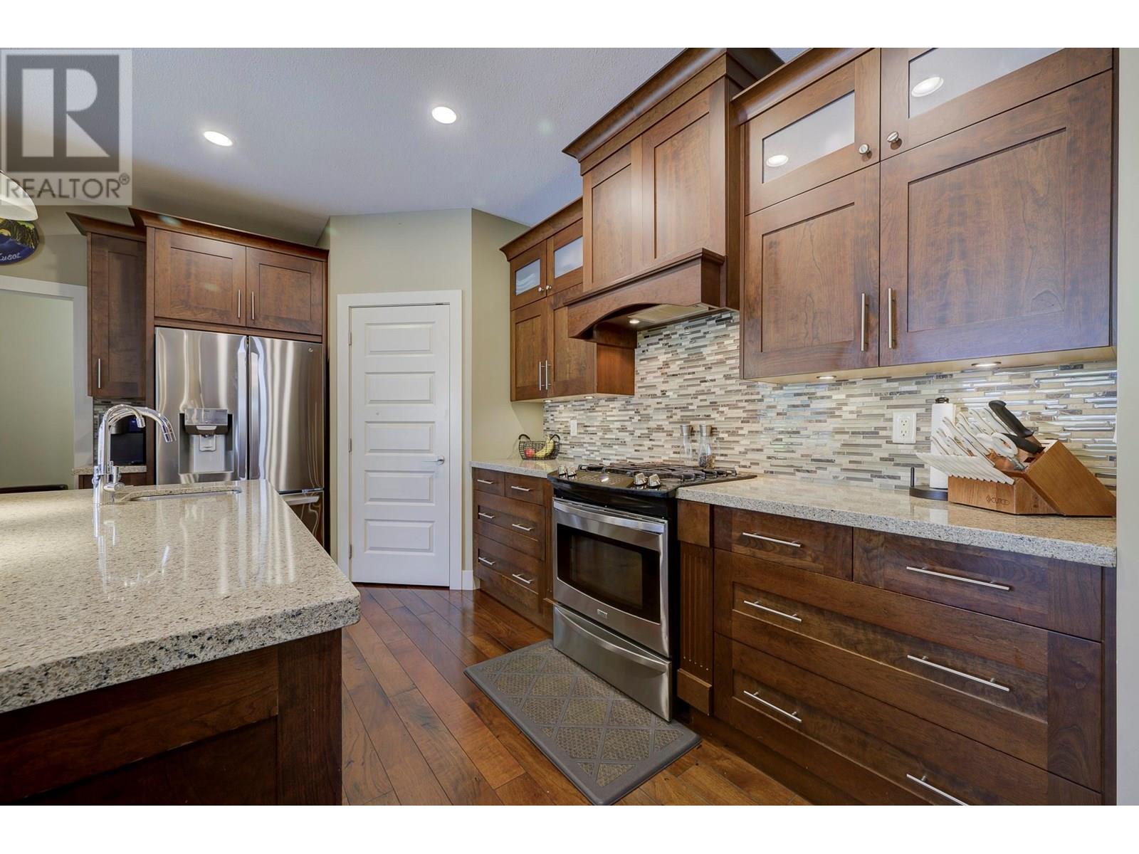 1761 Pinegrass Street, Kamloops, British Columbia  V1S 2B6 - Photo 12 - 10351965