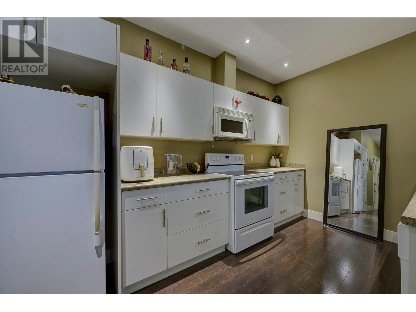 1761 Pinegrass Street, Kamloops, British Columbia  V1S 2B6 - Photo 37 - 10351965