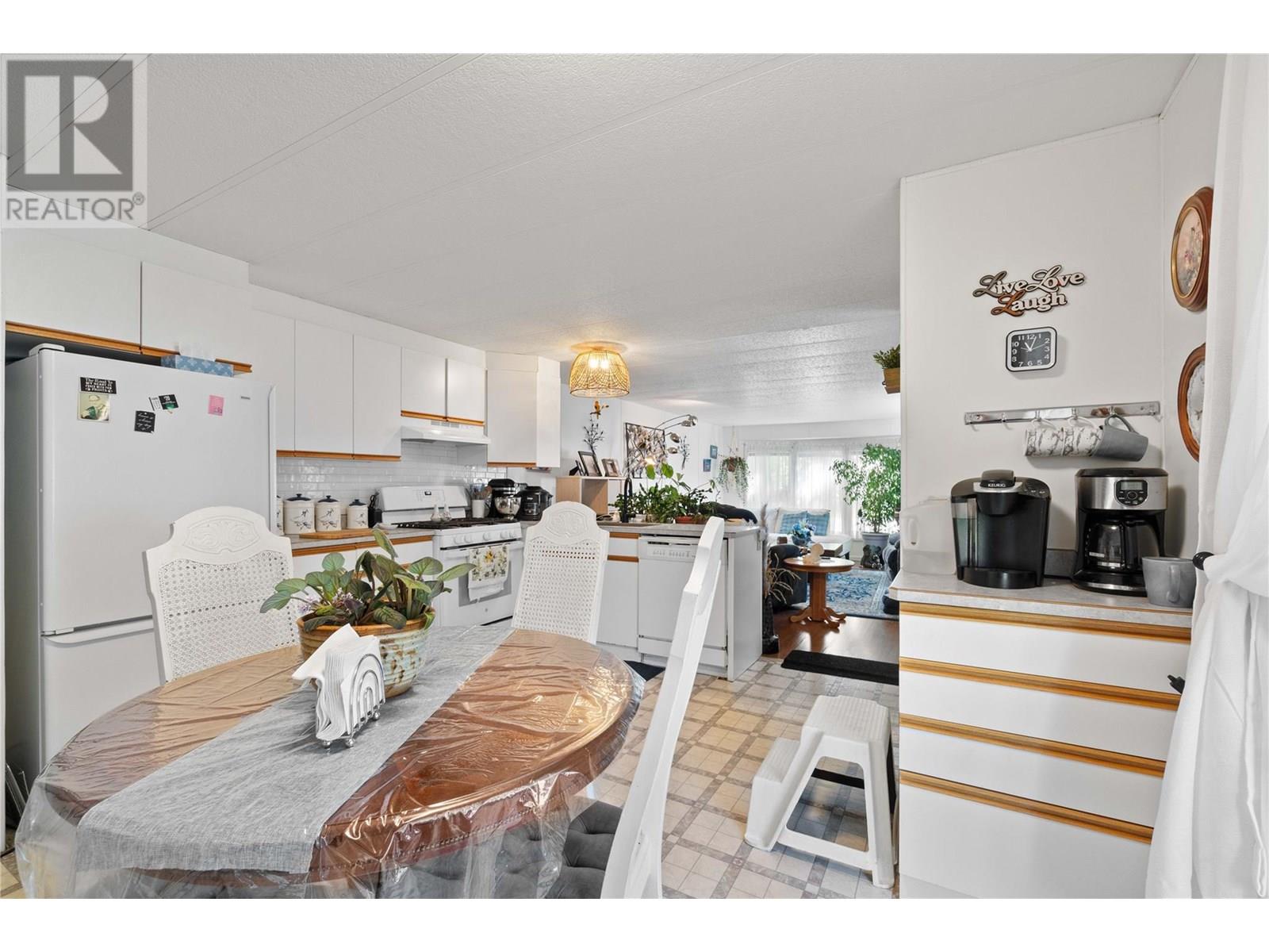 1361 30 Street Se Unit# 1, Salmon Arm, British Columbia  V1E 2N4 - Photo 19 - 10351786