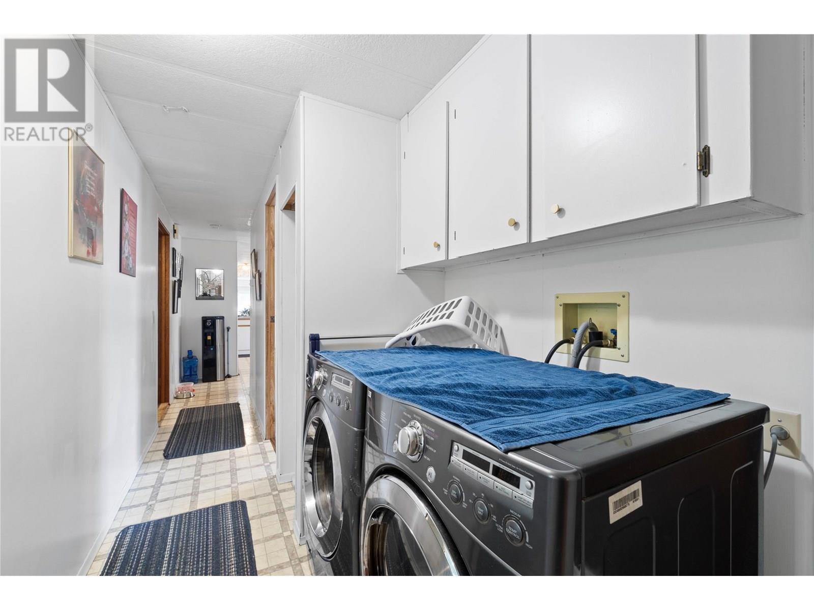 1361 30 Street Se Unit# 1, Salmon Arm, British Columbia  V1E 2N4 - Photo 28 - 10351786