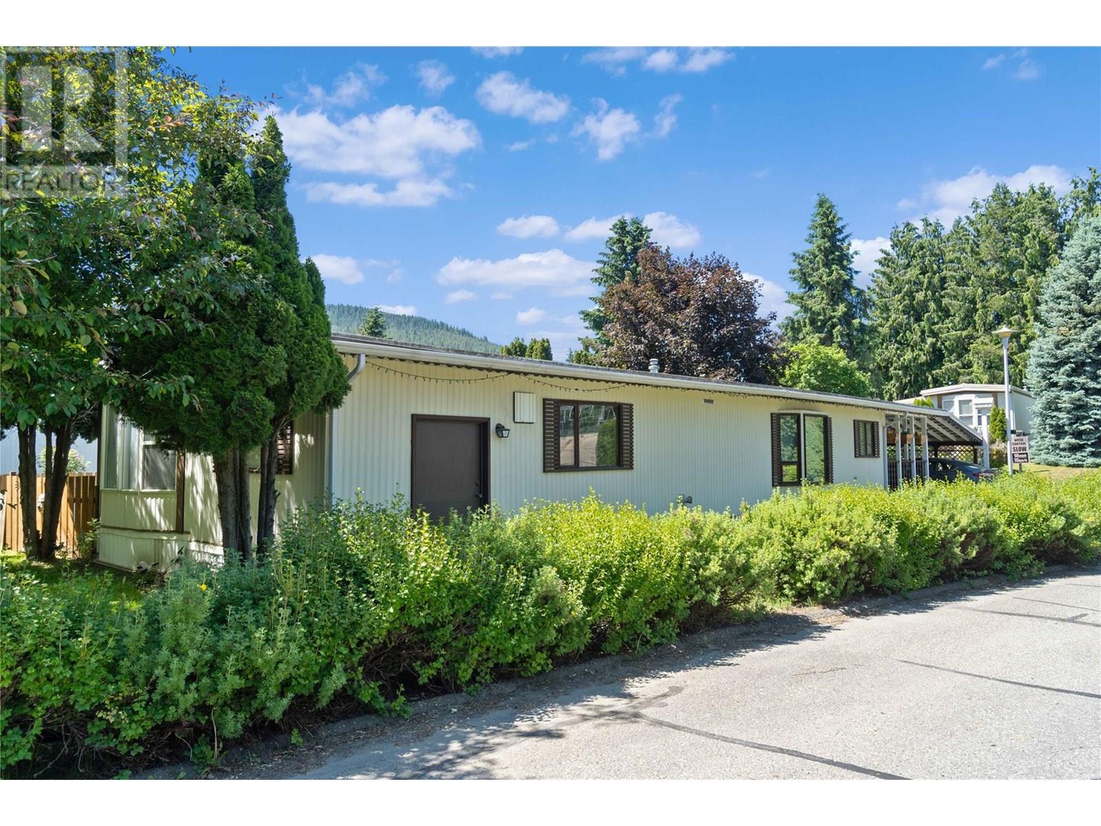 1361 30 Street Se Unit# 1, Salmon Arm, British Columbia  V1E 2N4 - Photo 38 - 10351786