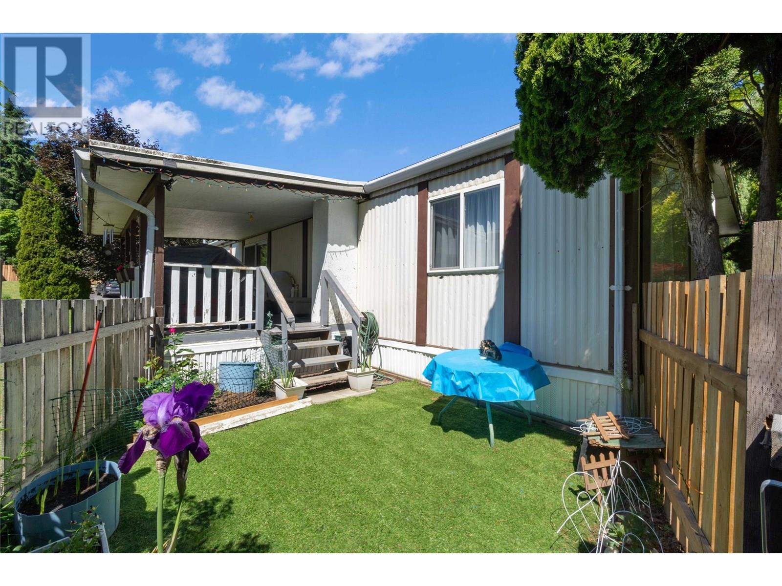 1361 30 Street Se Unit# 1, Salmon Arm, British Columbia  V1E 2N4 - Photo 42 - 10351786