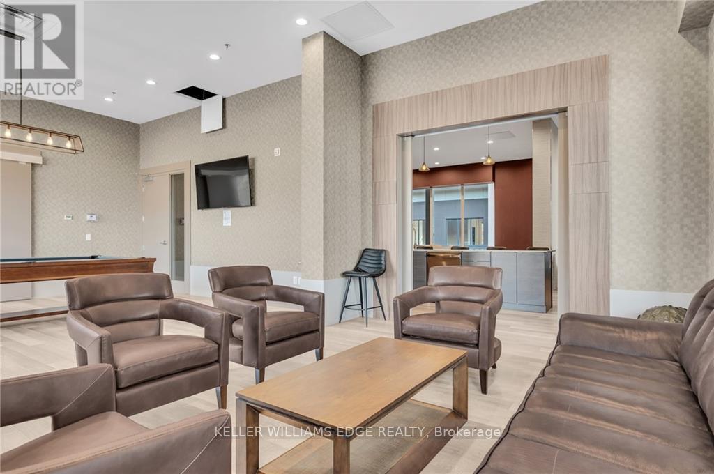 401 - 560 North Service Road, Grimsby, Ontario  L3M 0G3 - Photo 13 - X12215965