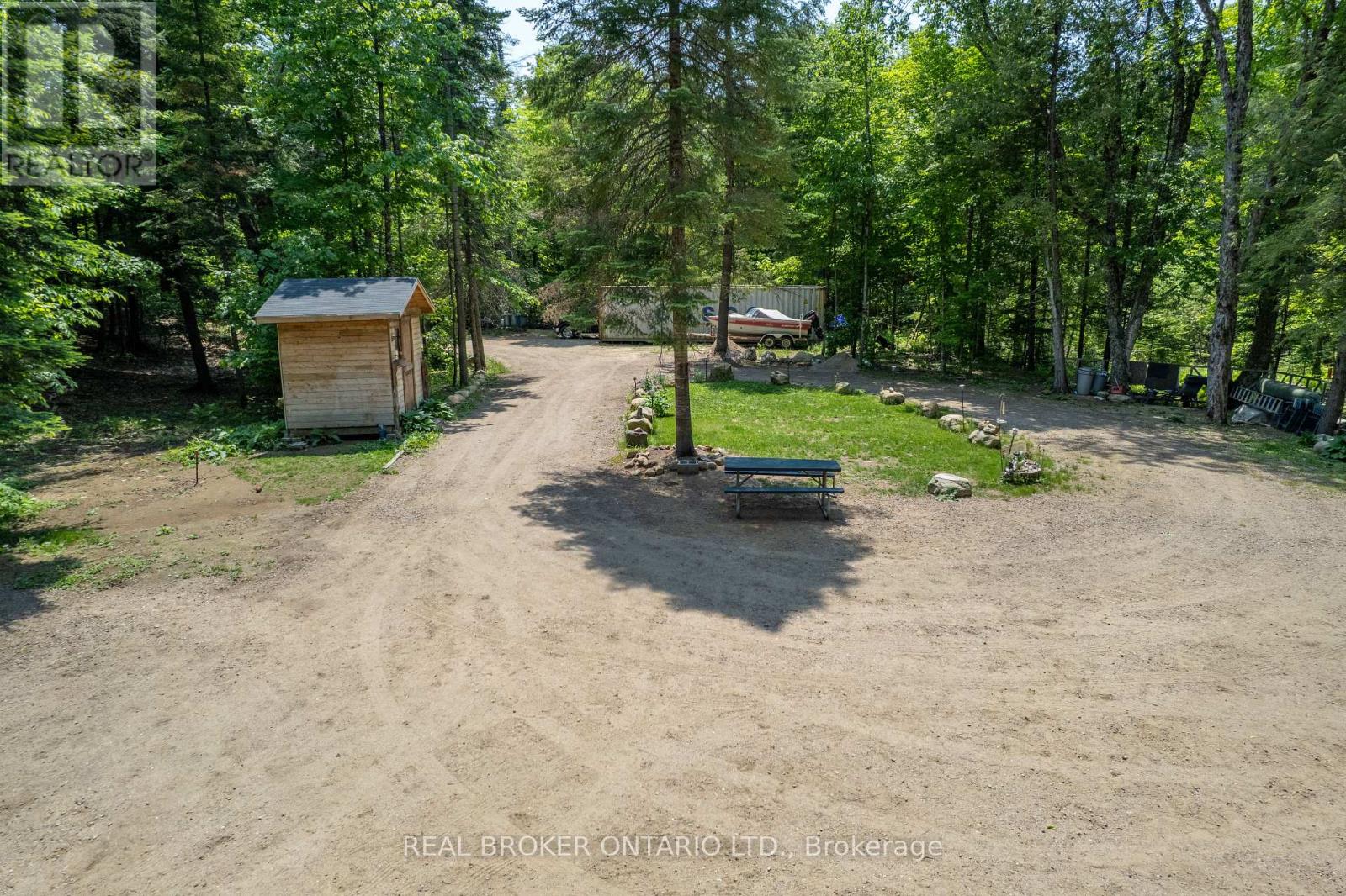 1565 Ursa Road, Highlands East (Glamorgan), Ontario  K0M 1R0 - Photo 8 - X12215979