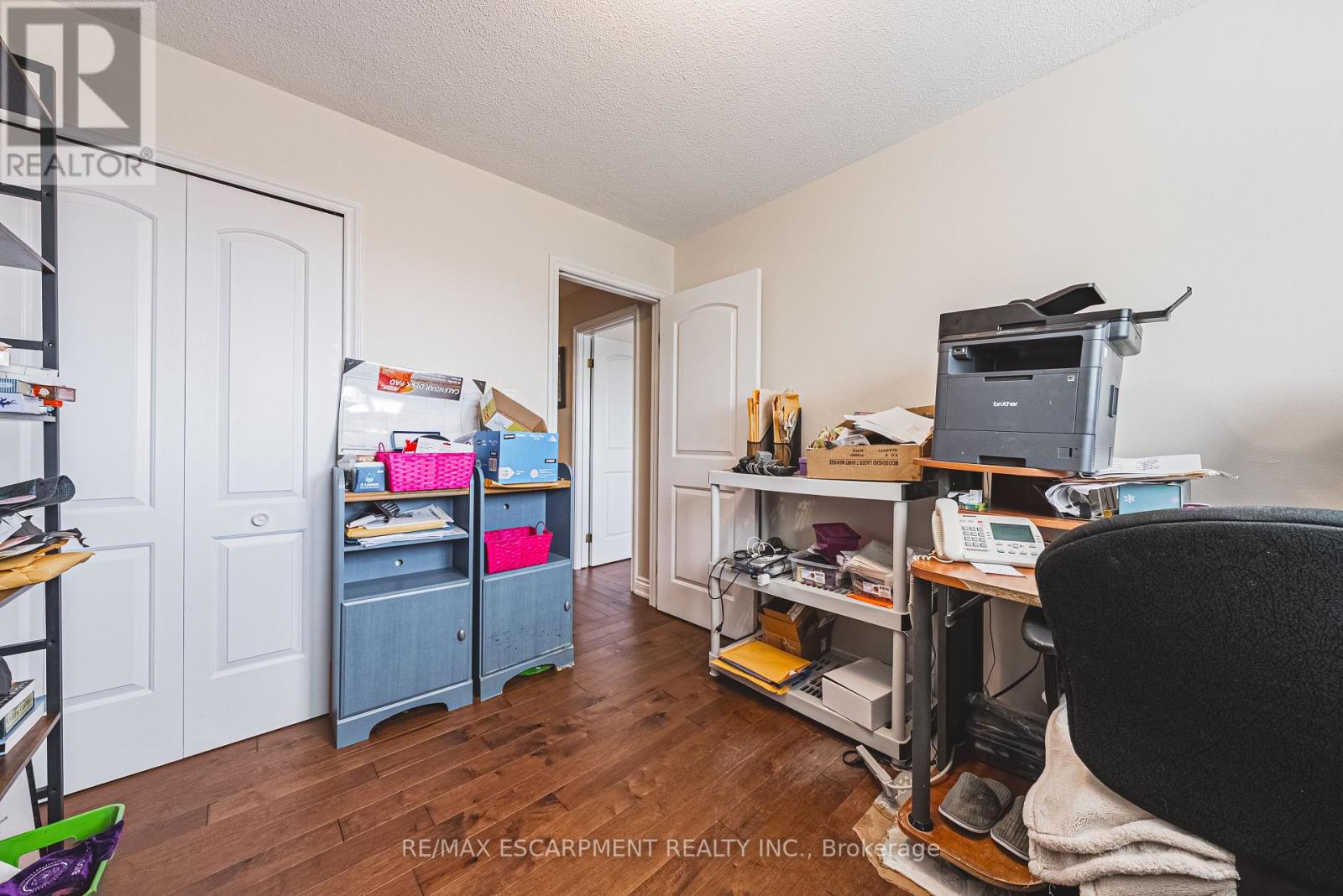 2 Antoinette Court, Hamilton, Ontario  L9B 2E7 - Photo 28 - X12215953