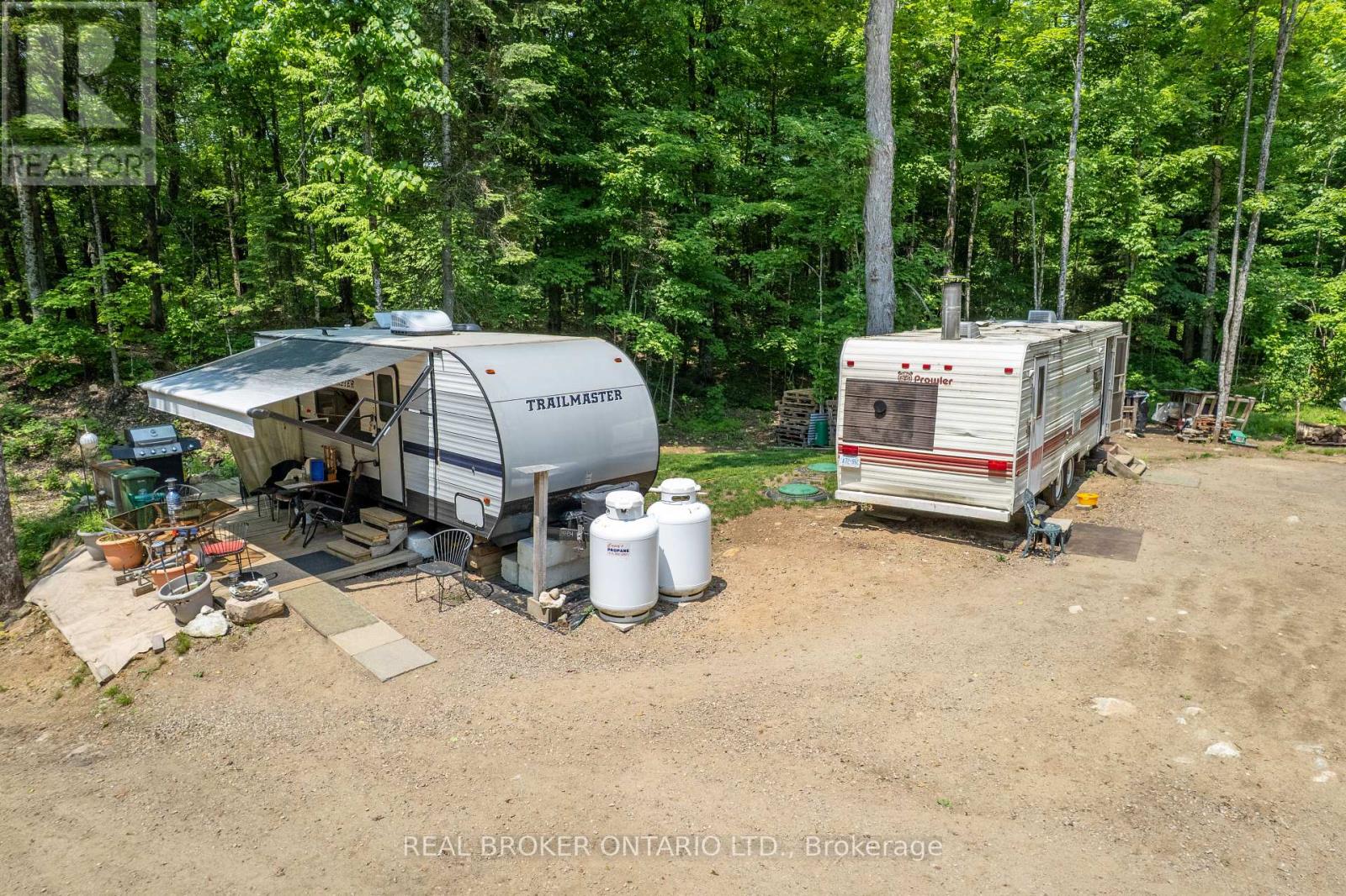 1565 Ursa Road, Highlands East (Glamorgan), Ontario  K0M 1R0 - Photo 9 - X12215979