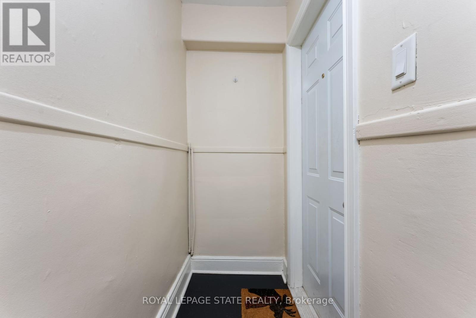 3 - 154 James Street S, Hamilton, Ontario  L8P 3A2 - Photo 3 - X12215993