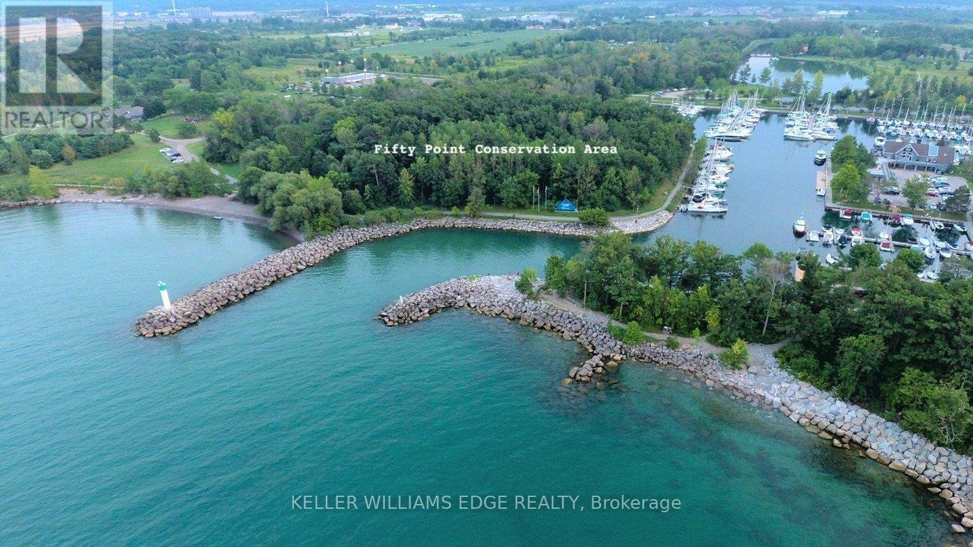401 - 560 North Service Road, Grimsby, Ontario  L3M 0G3 - Photo 19 - X12215965