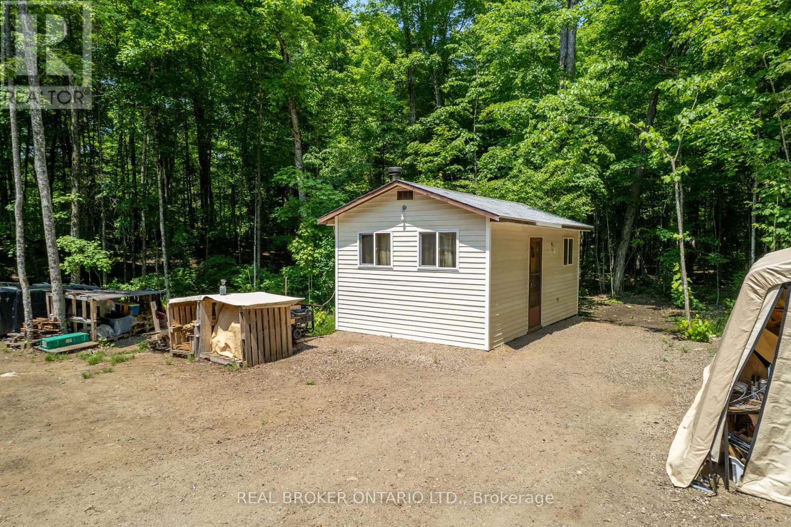 1565 Ursa Road, Highlands East (Glamorgan), Ontario  K0M 1R0 - Photo 14 - X12215979
