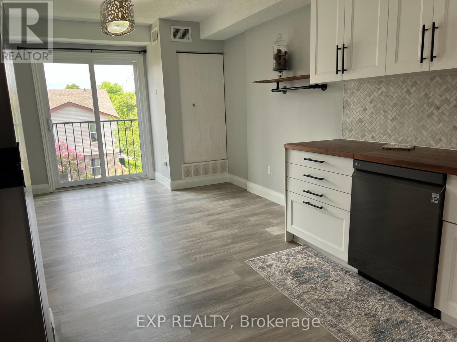 202 - 454 Janefield Avenue N, Guelph, Ontario  N1G 4R8 - Photo 7 - X12215989