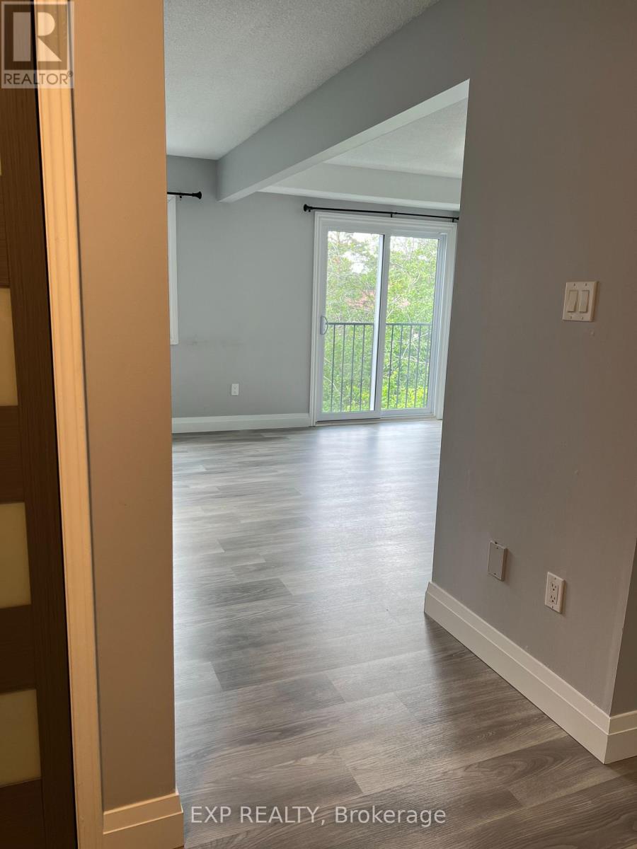 202 - 454 Janefield Avenue N, Guelph, Ontario  N1G 4R8 - Photo 4 - X12215989