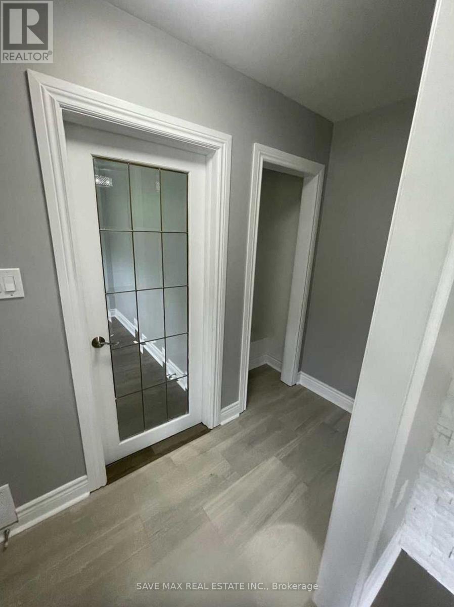 15 Orchard Street W, London South, Ontario  N6J 2R3 - Photo 10 - X12216028