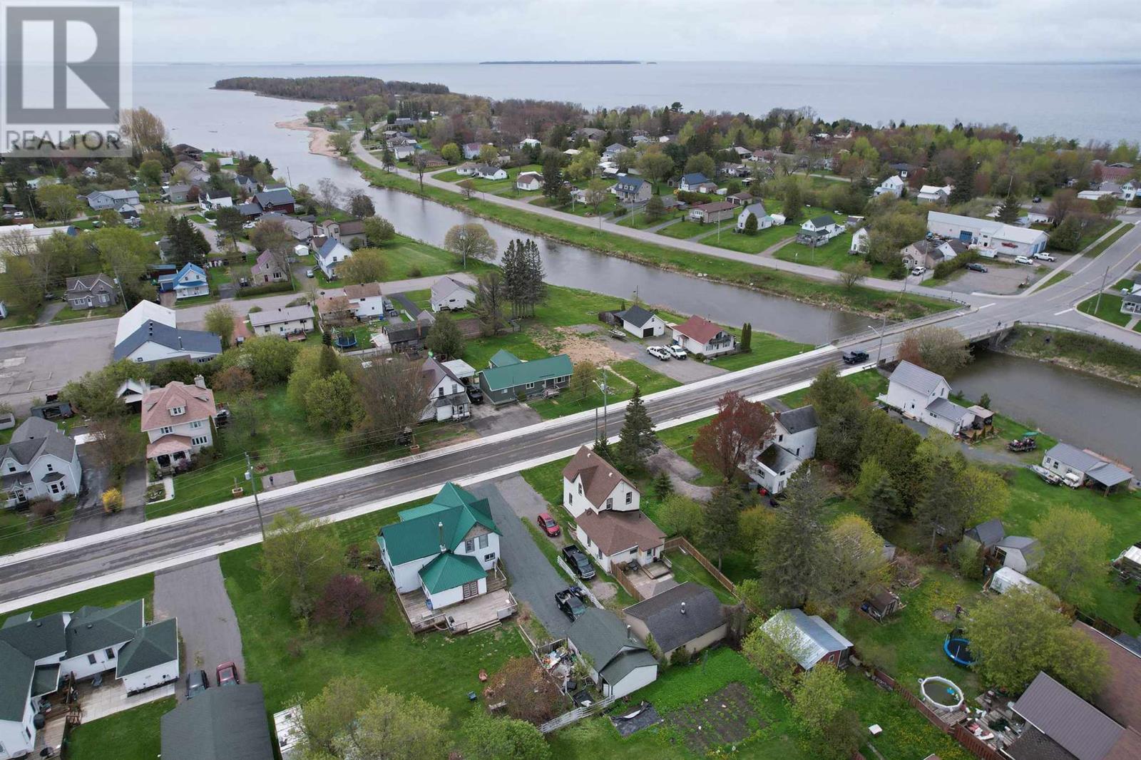 22 Huron St, Thessalon, Ontario  P0R 1L0 - Photo 11 - SM251251