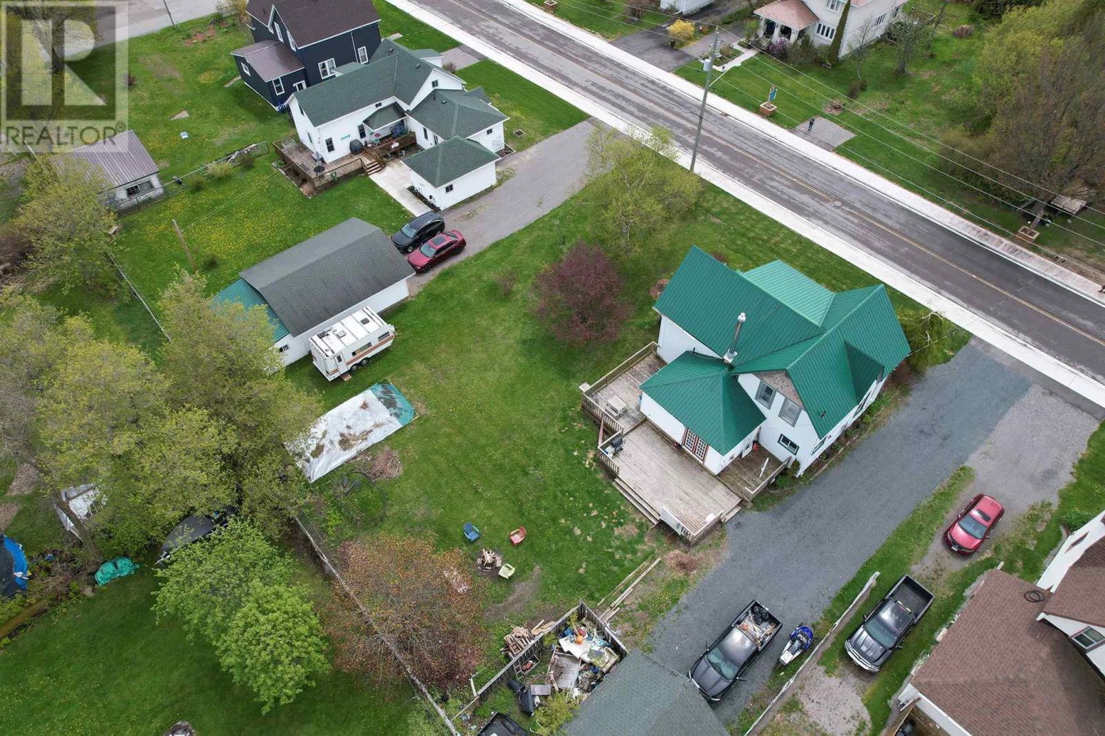 22 Huron St, Thessalon, Ontario  P0R 1L0 - Photo 16 - SM251251