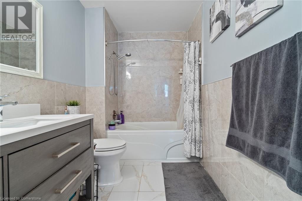 1295 Consort Crescent, Burlington, Ontario  L7M 1J8 - Photo 20 - 40740480
