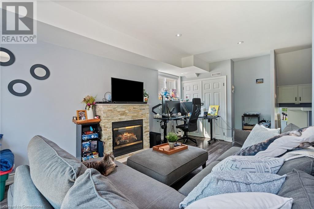 1295 Consort Crescent, Burlington, Ontario  L7M 1J8 - Photo 31 - 40740480