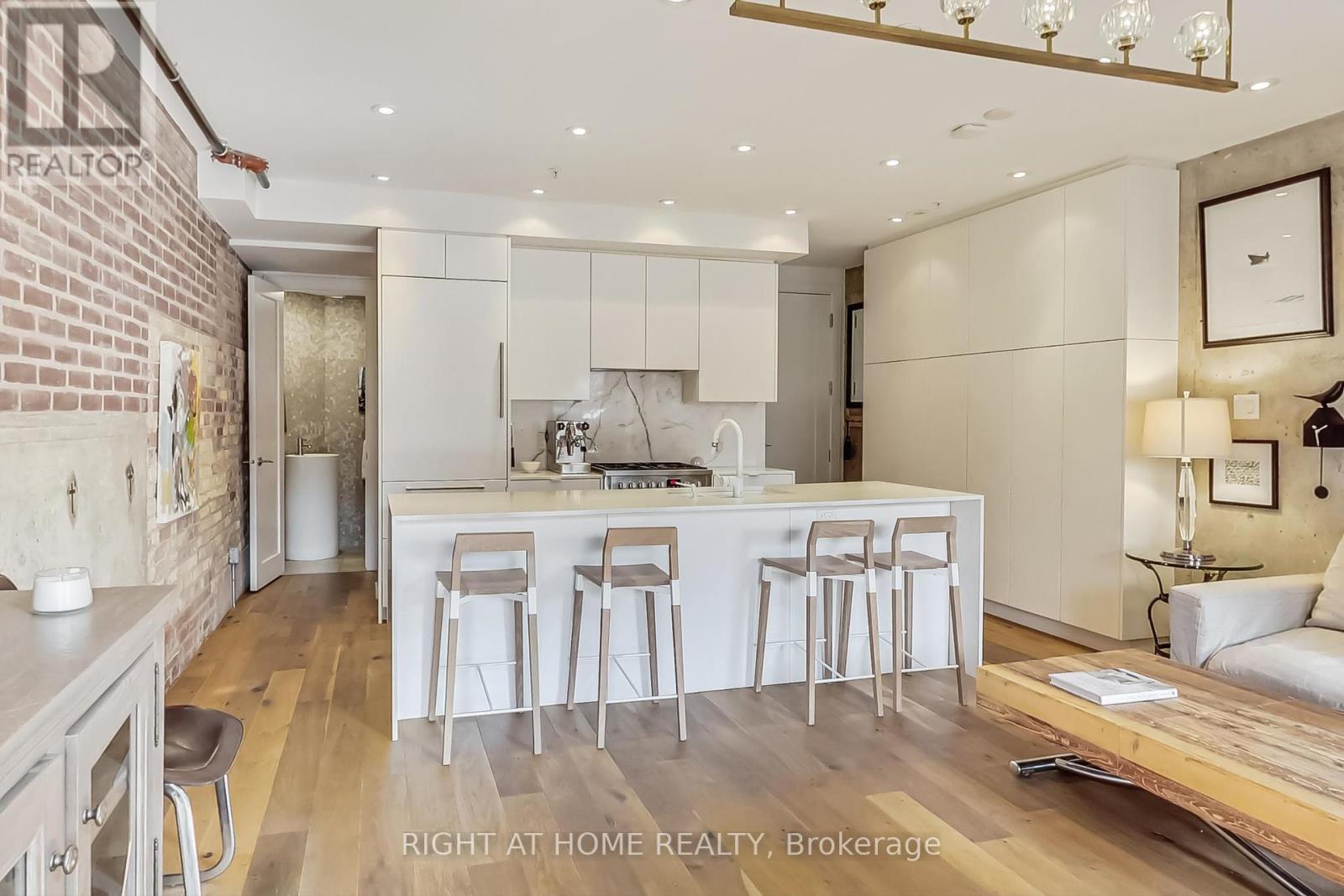 10 - 40 Westmoreland Avenue, Toronto, Ontario  M6H 2Z7 - Photo 10 - W12216726
