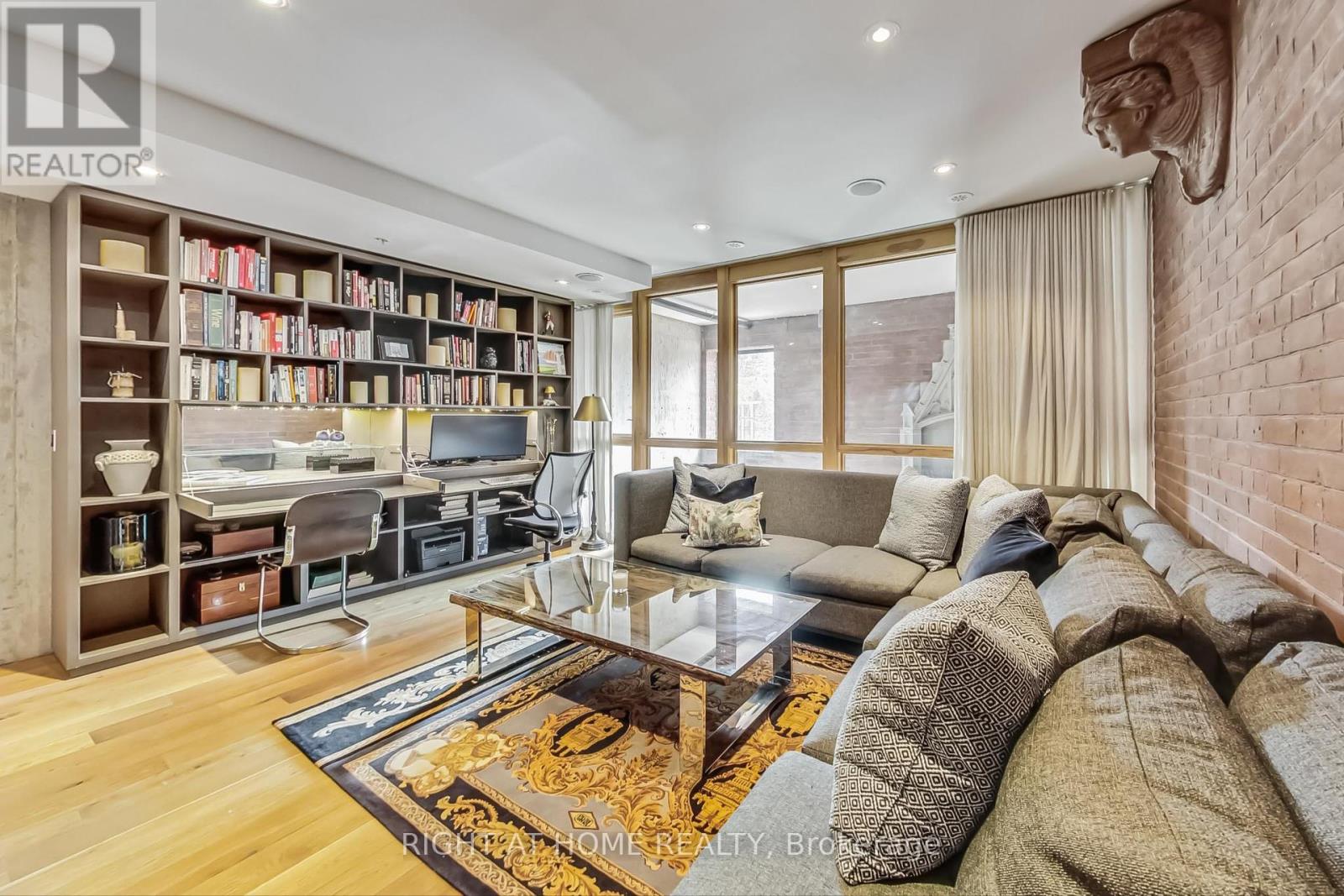 10 - 40 Westmoreland Avenue, Toronto, Ontario  M6H 2Z7 - Photo 15 - W12216726