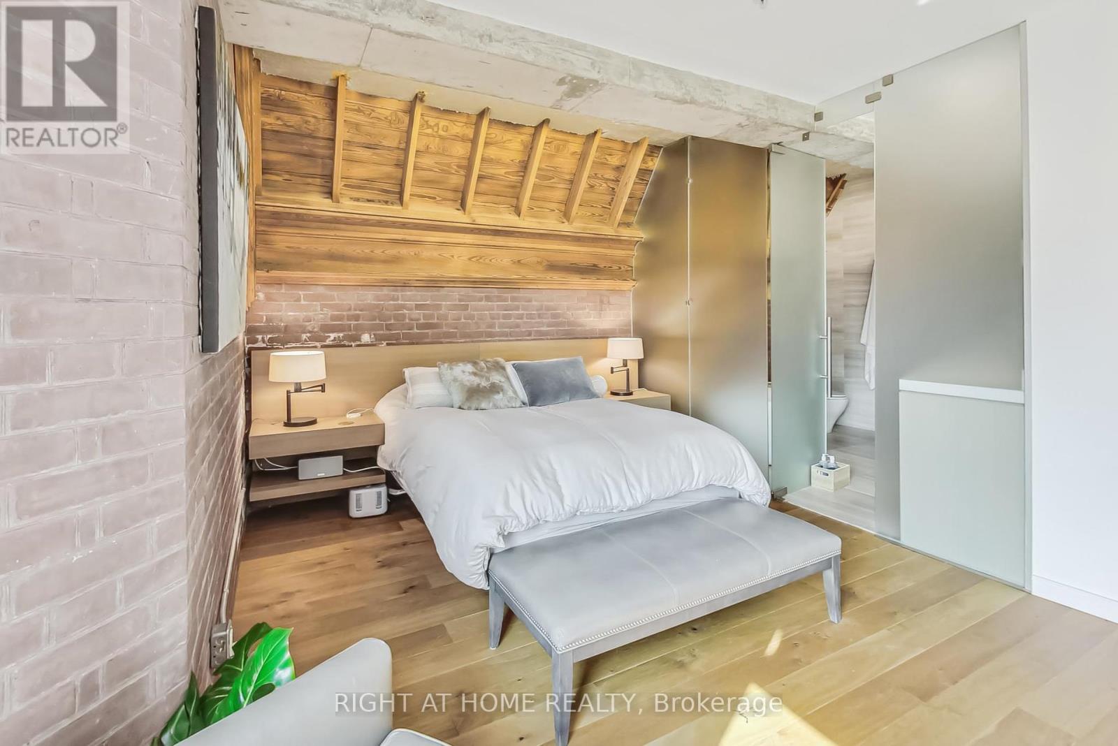 10 - 40 Westmoreland Avenue, Toronto, Ontario  M6H 2Z7 - Photo 18 - W12216726
