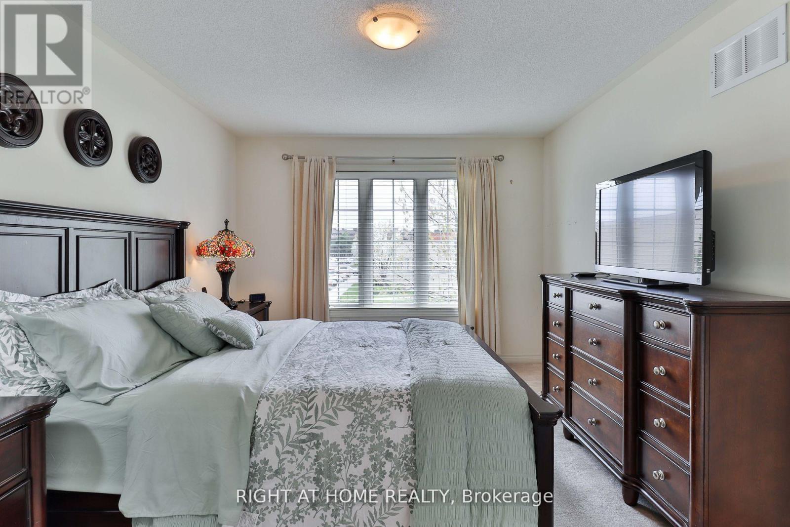 72 Jeremiah Lane, Toronto, Ontario  M1J 0A4 - Photo 13 - E12214916