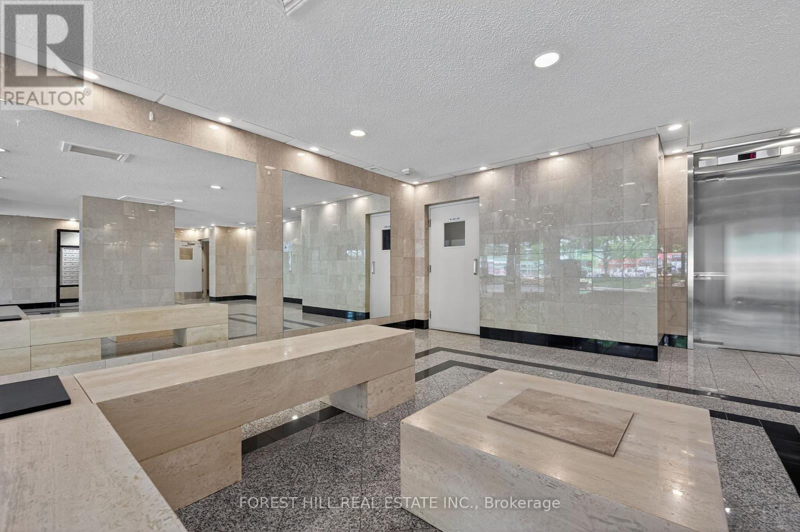 102 - 1 Royal Orchard Boulevard, Markham (Royal Orchard), Ontario  L3T 3C2 - Photo 31 - N12216206